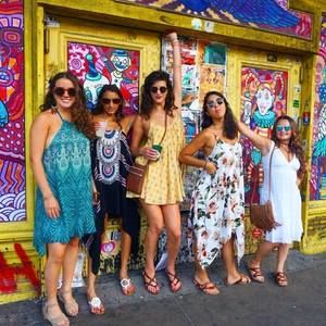 Meet your Posher, Tayler